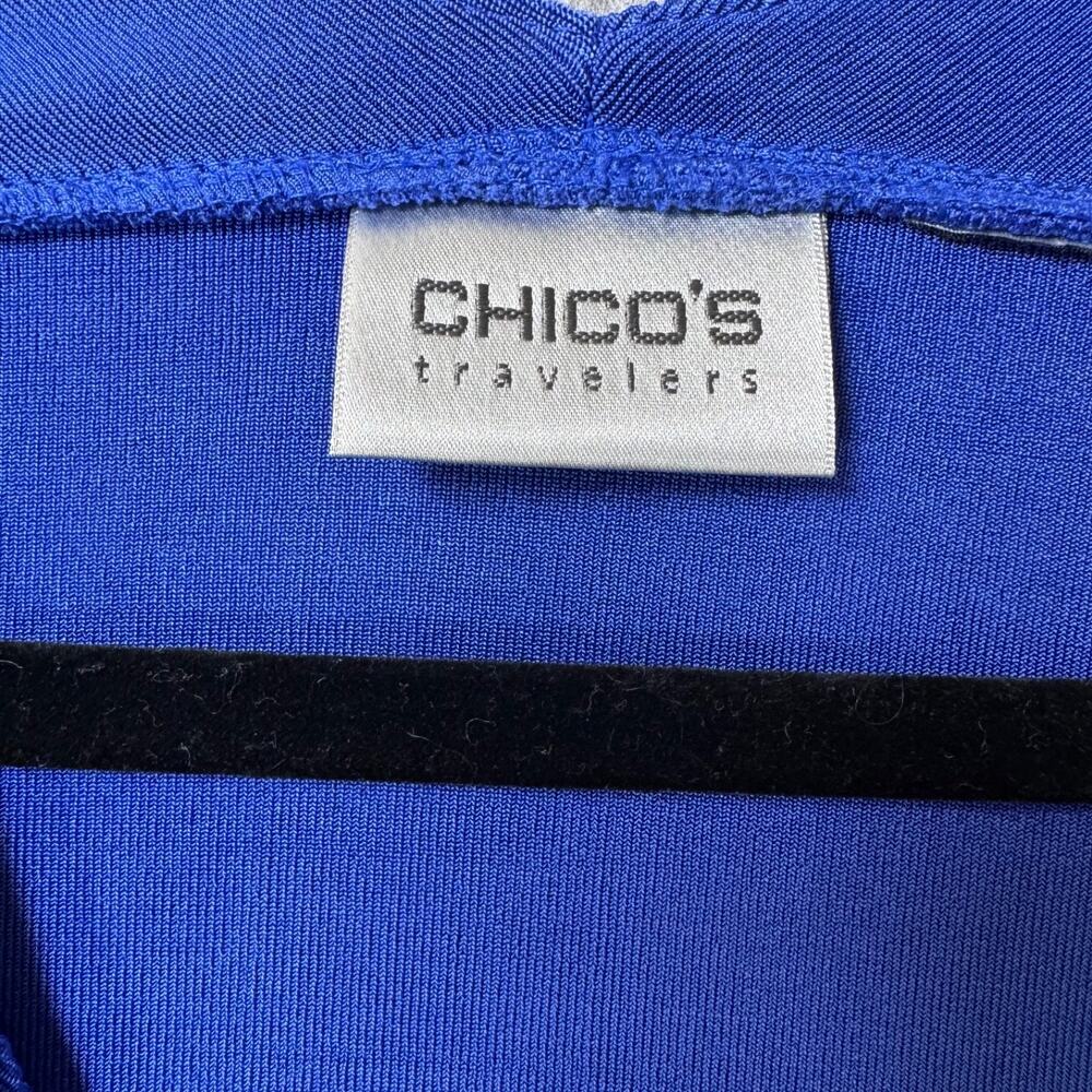 Chico's Travelers Blue Sleeveless V Neck Tank Top Size 1 Medium - Picture 3 of 6
